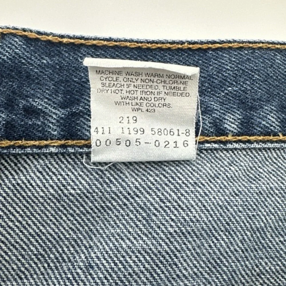 Vtg Levis 505 Mens Regular Fit Straight‎ Leg Medium Wash Jeans Blue Sz 34x26 Hem